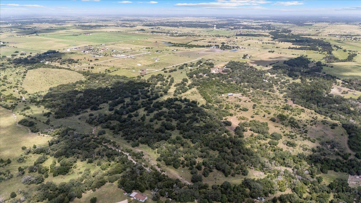 2401 County Road 219, Florence, TX 76527