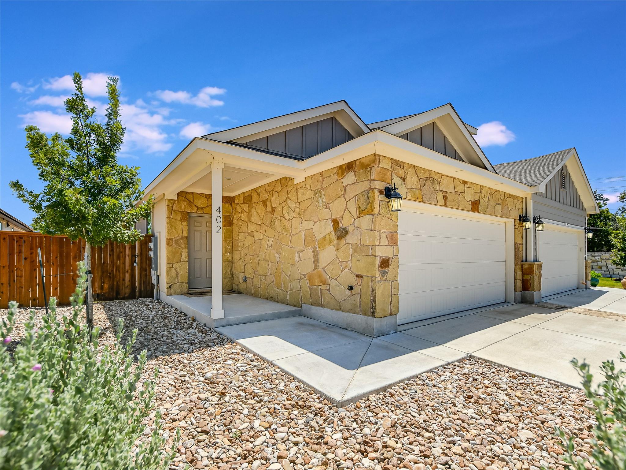 402 E Parkline Dr # 24A, Georgetown, TX 78626