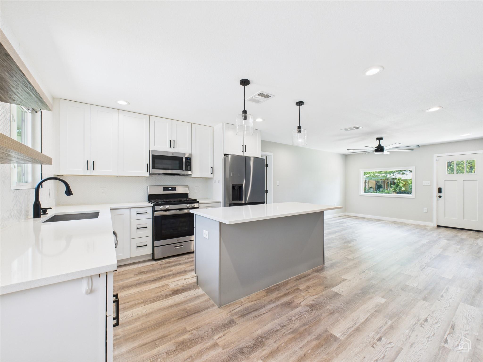 8810 Slayton Dr, Austin, TX 78753