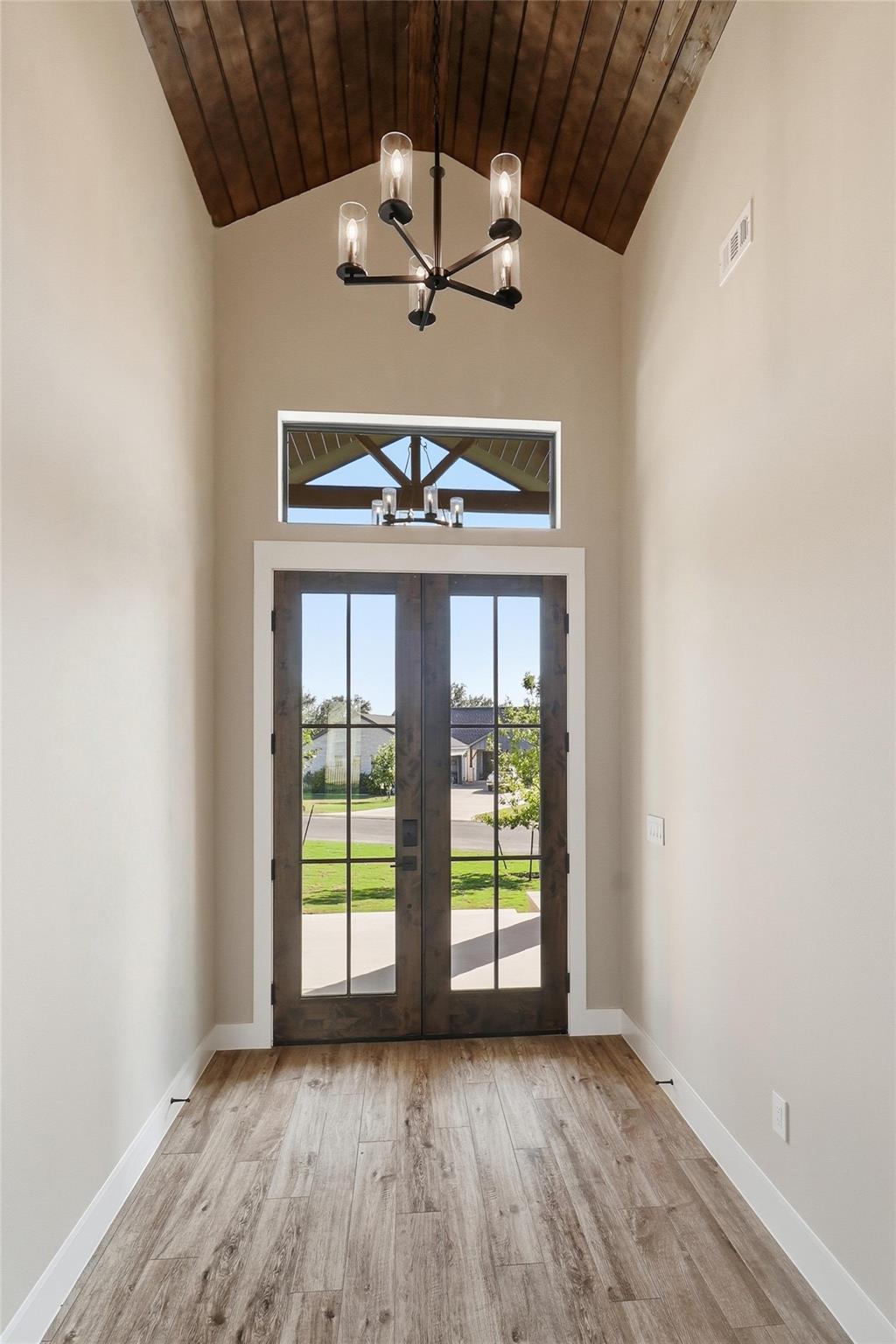 128 Broadgreen Trl, Kingsland, TX 78639