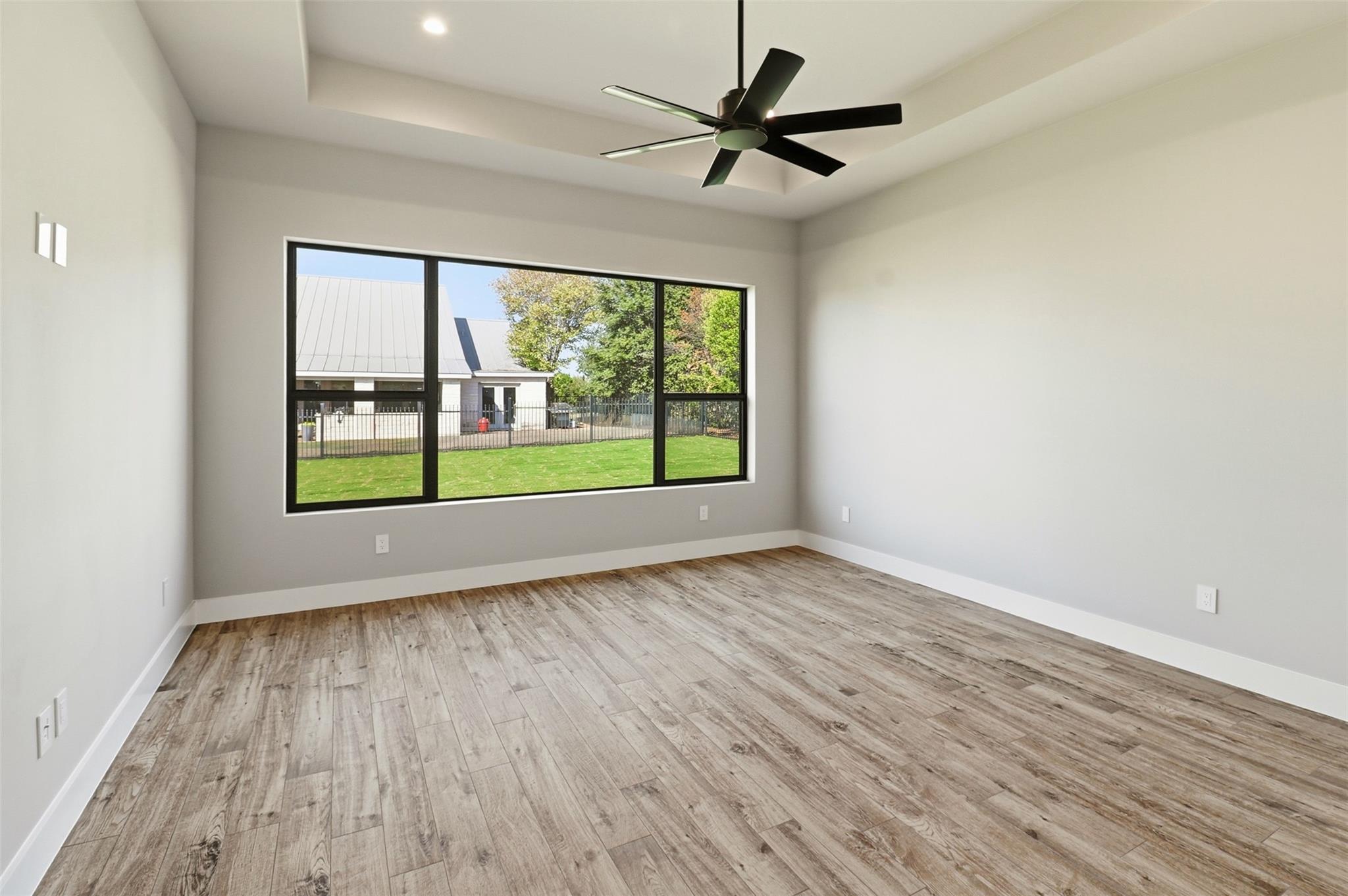 128 Broadgreen Trl, Kingsland, TX 78639