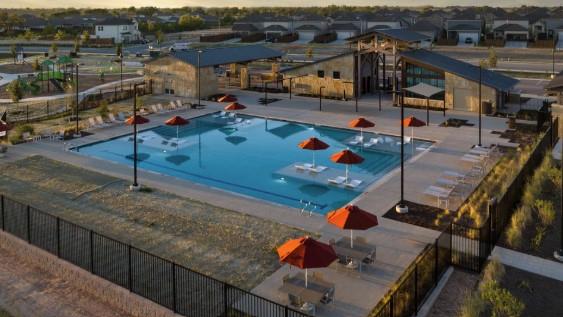 512 Emory Crossing Blvd, Hutto, TX 78634