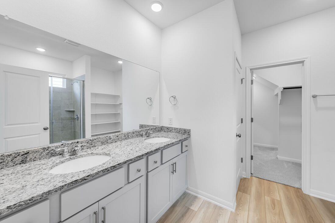 512 Emory Crossing Blvd, Hutto, TX 78634