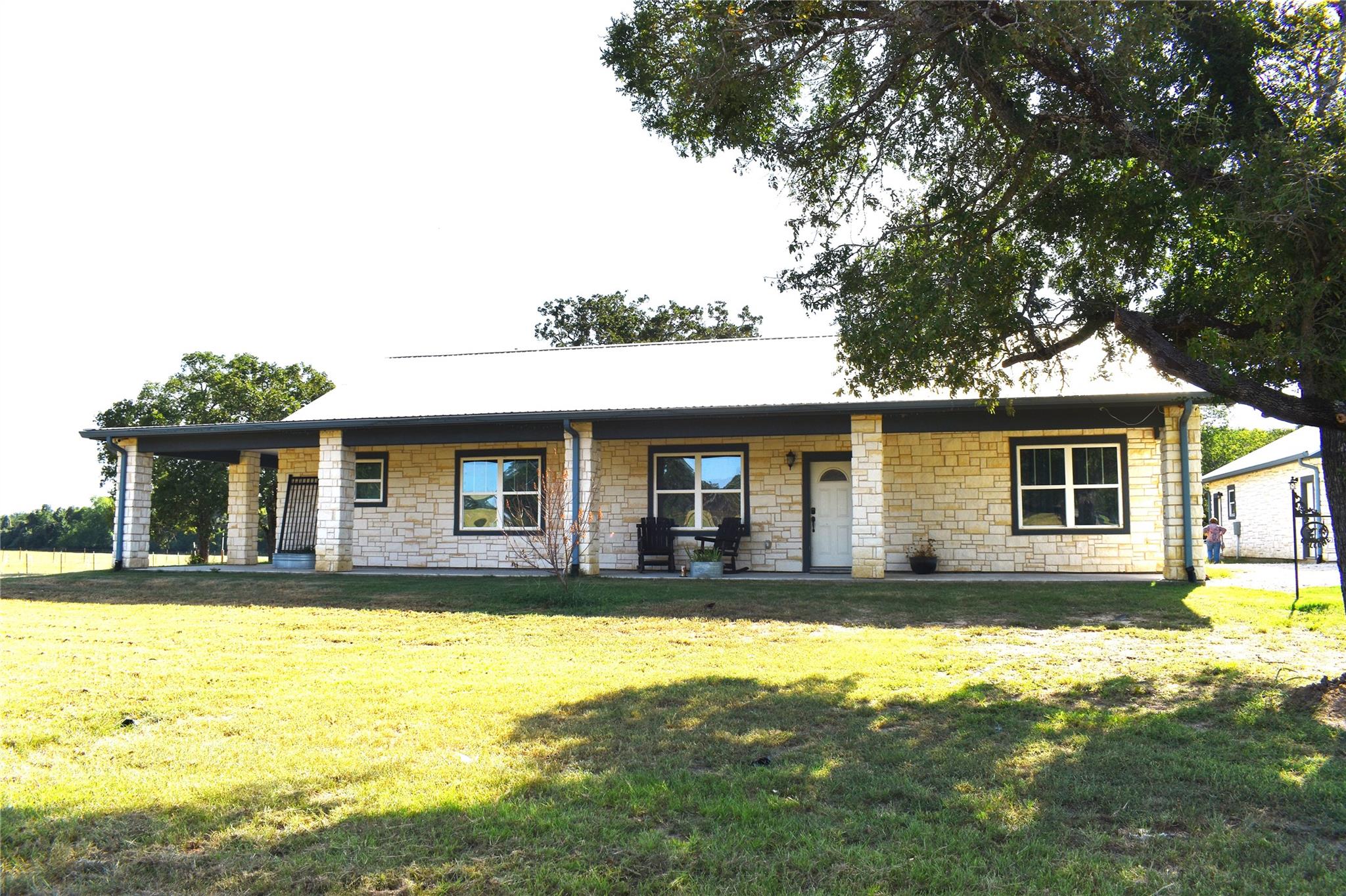 1414 County Road 320, Rockdale, TX 76567