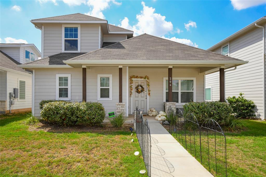 206 Bent Creek Dr, Hutto, TX 78634