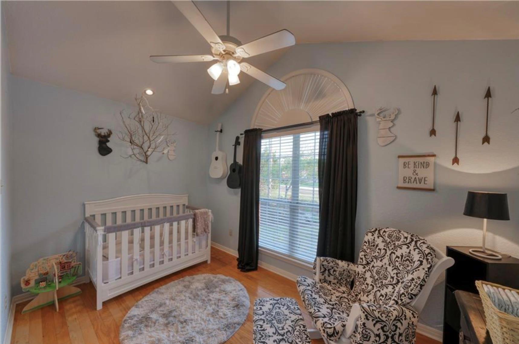 20504 National Dr, Lago Vista, TX 78645