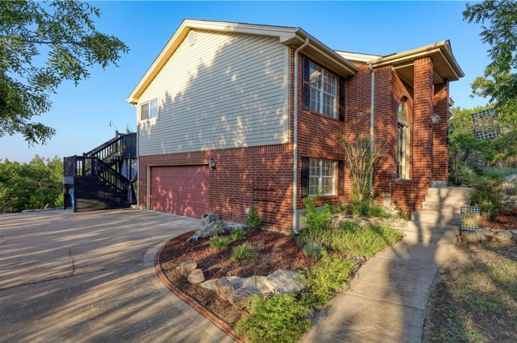 20504 National Dr, Lago Vista, TX 78645