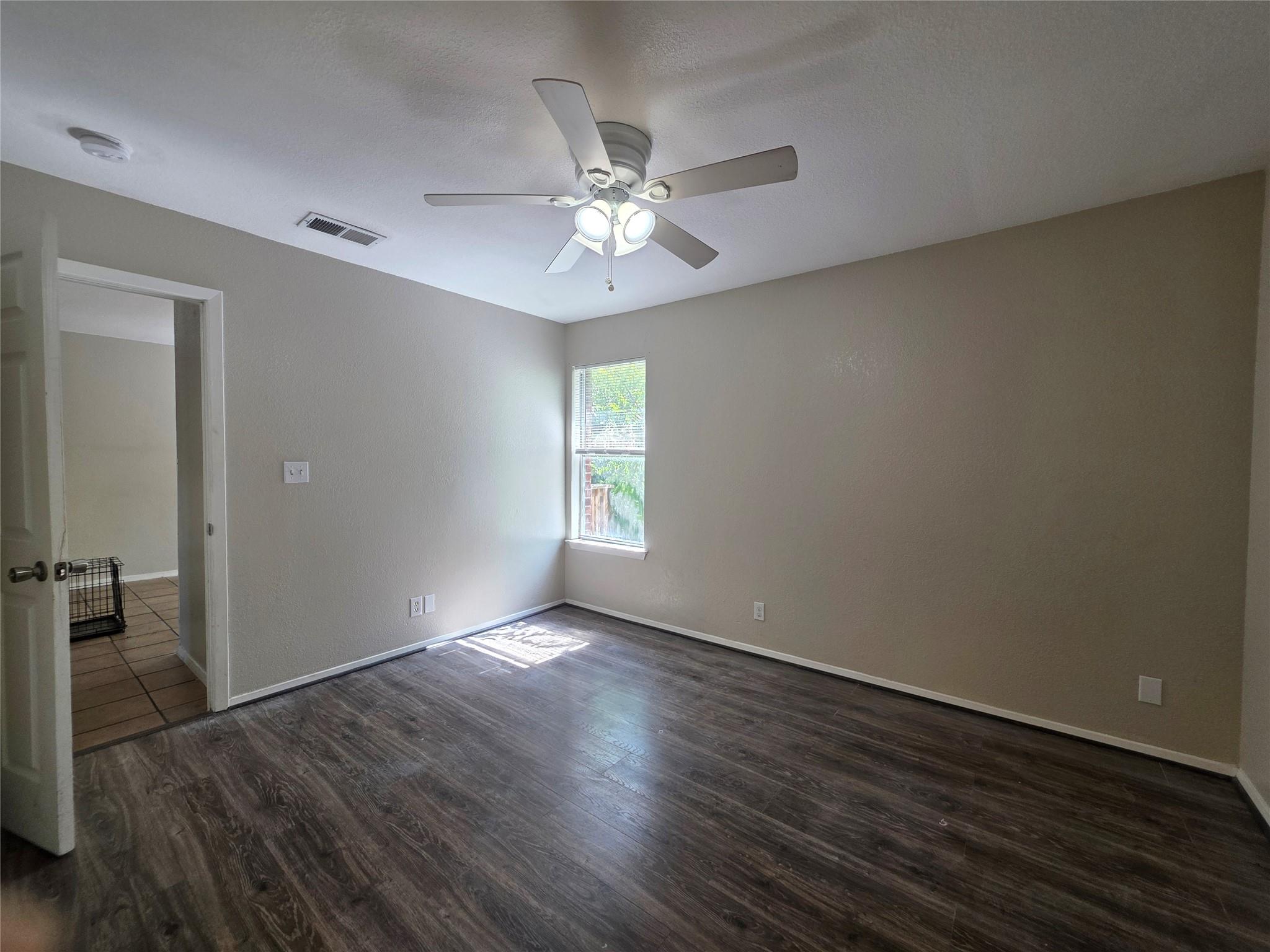 2200 Katy Ln # D, Georgetown, TX 78626