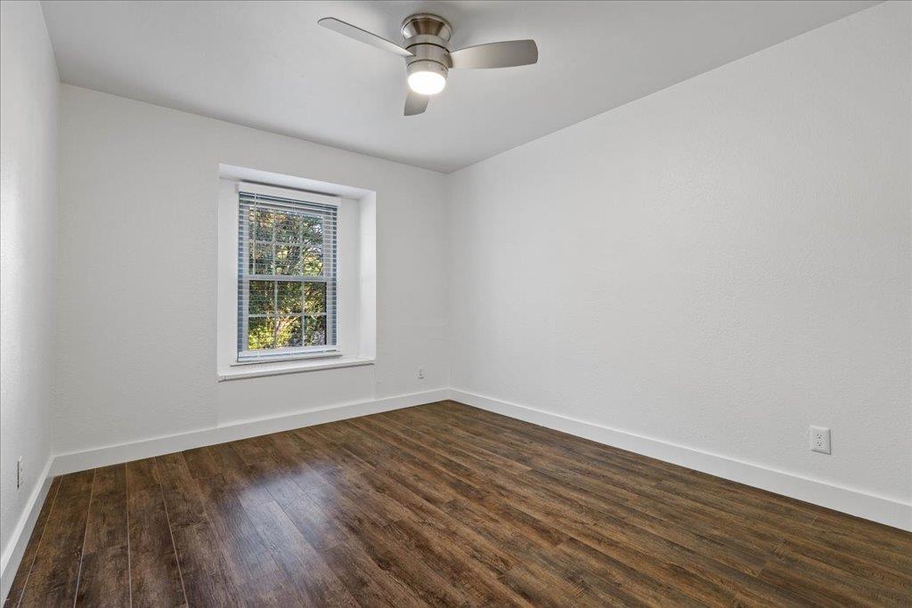 1109 Nottingham Hill Rd, Round Rock, TX 78664