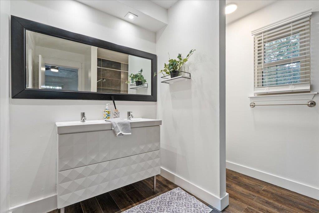 1109 Nottingham Hill Rd, Round Rock, TX 78664