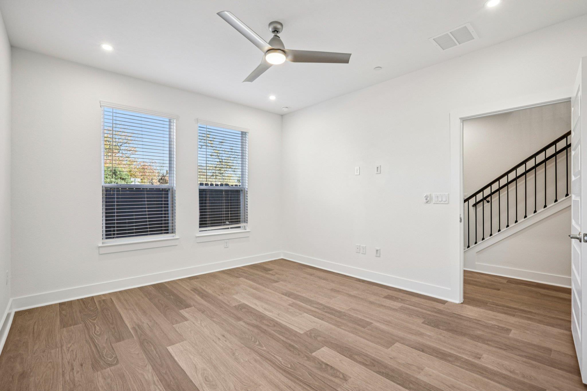 200 W 56th St # 2103, Austin, TX 78751