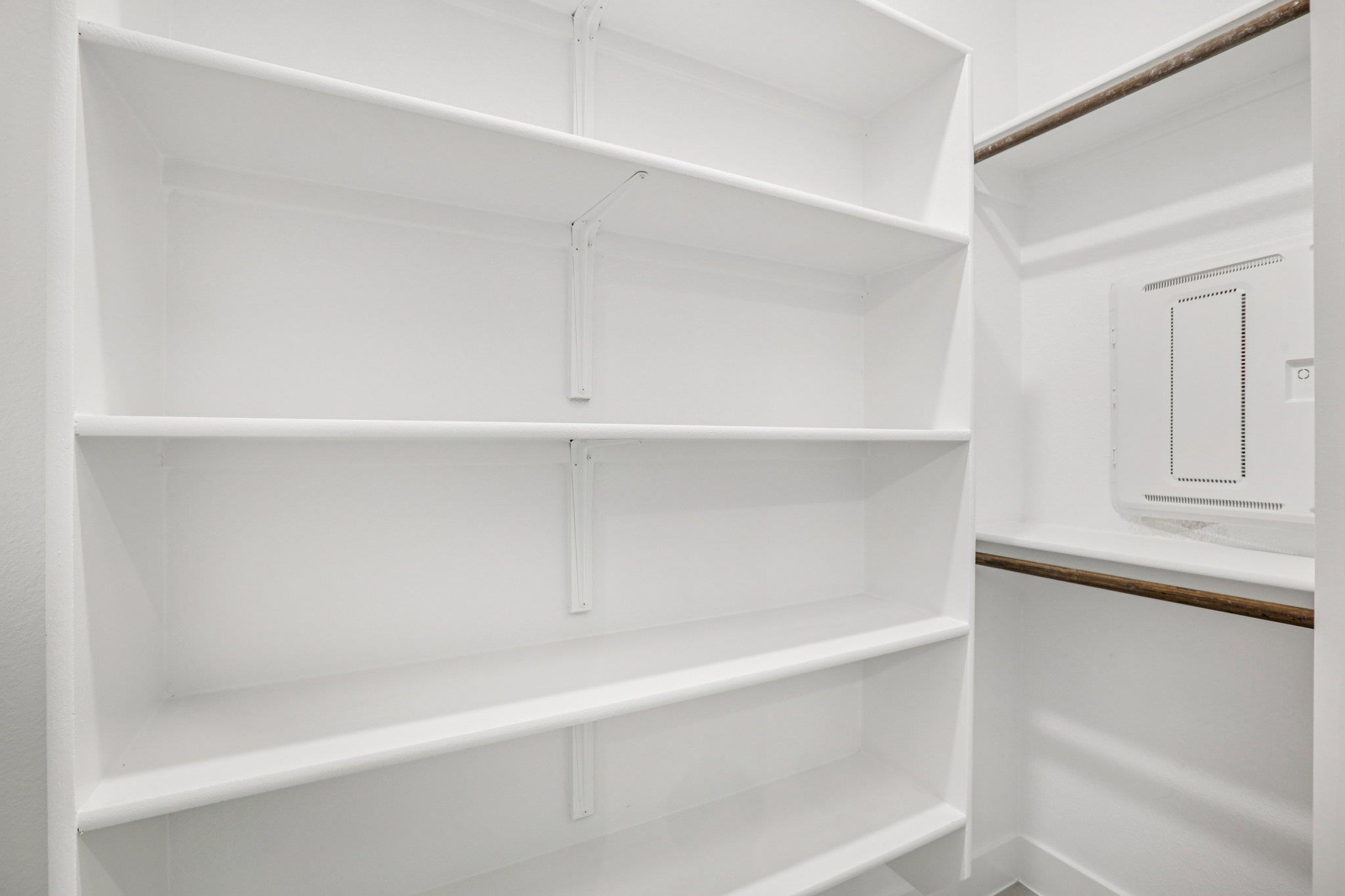 200 W 56th St # 2103, Austin, TX 78751