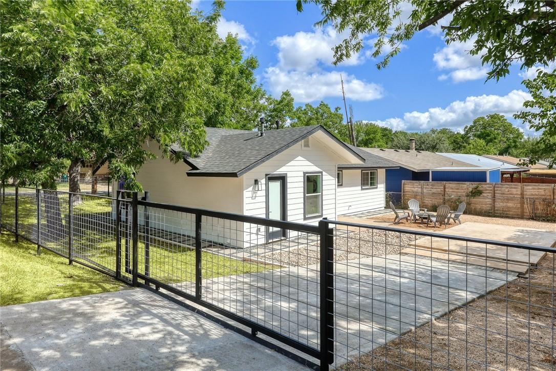 7109 Cherry Meadow Dr, Austin, TX 78745