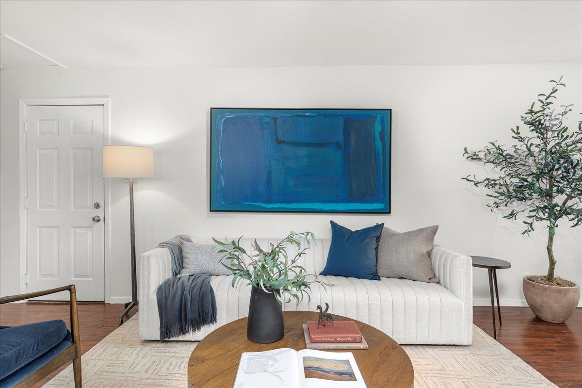 5108 Emerald Forest Dr, Austin, TX 78745