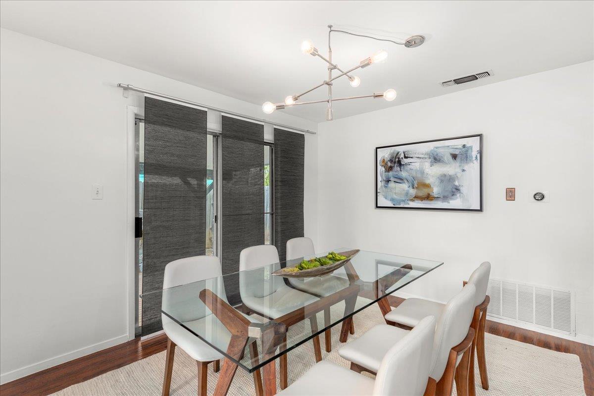 5108 Emerald Forest Dr, Austin, TX 78745