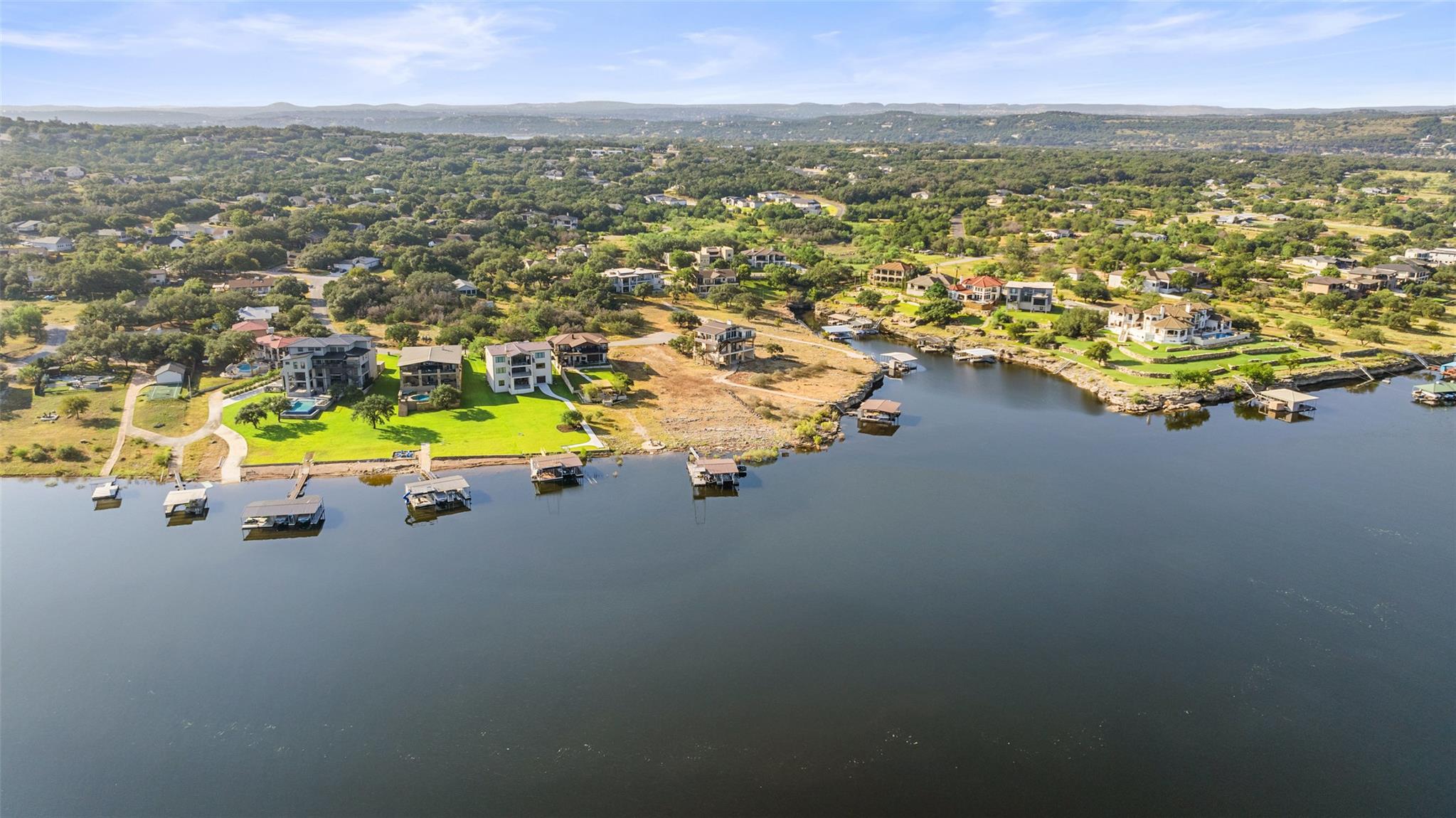 3006 Point Cv, Lago Vista, TX 78645