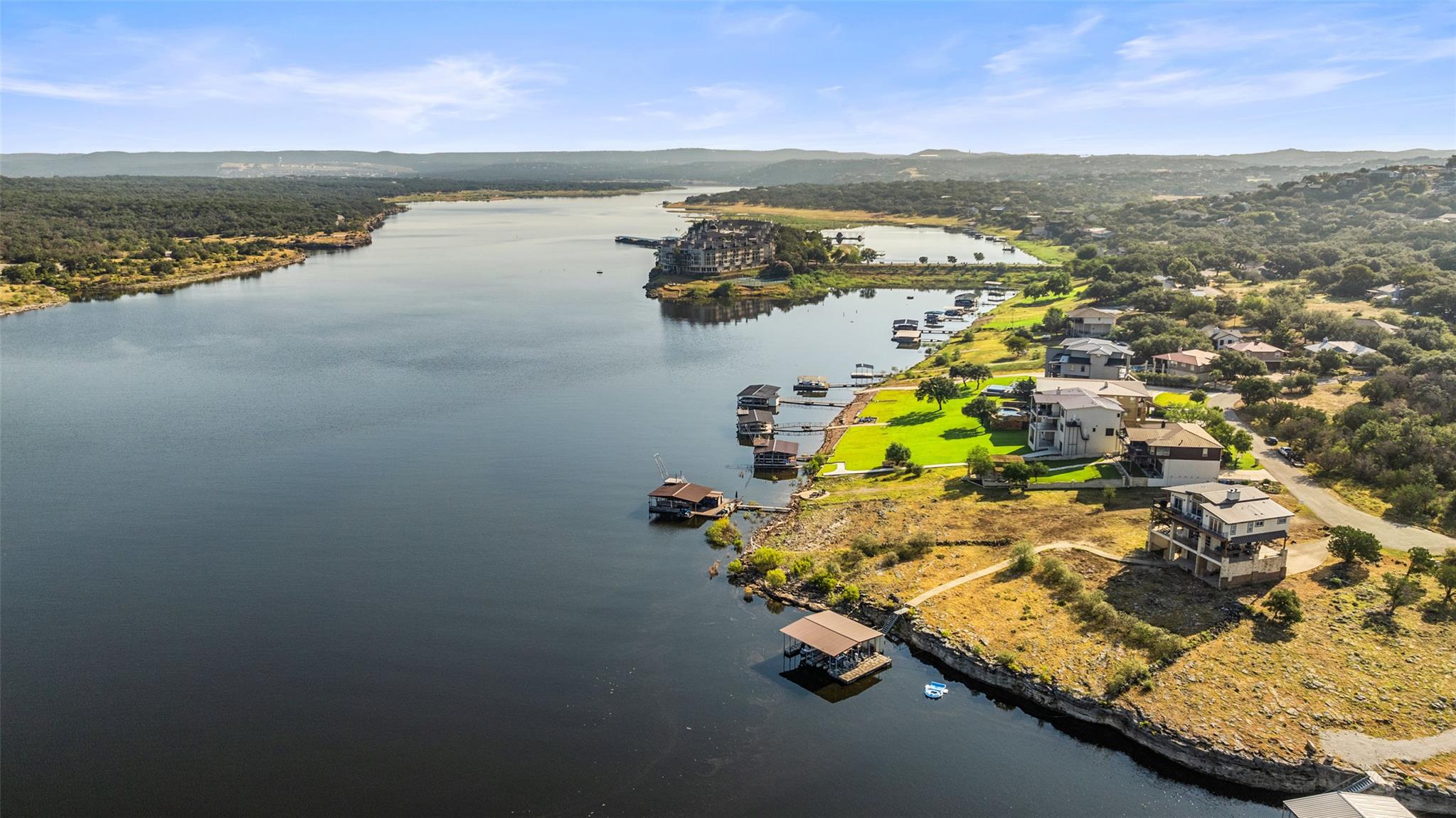 3006 Point Cv, Lago Vista, TX 78645