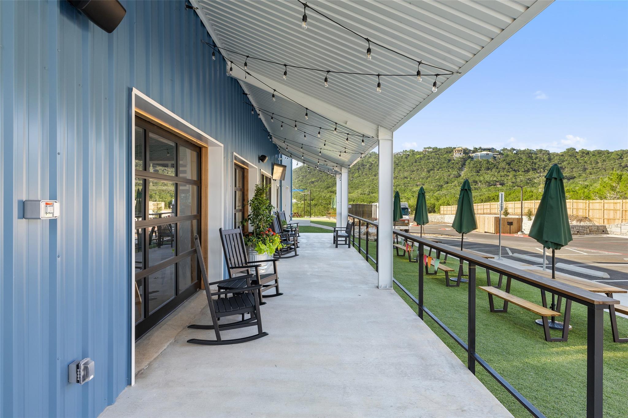 3006 Point Cv, Lago Vista, TX 78645