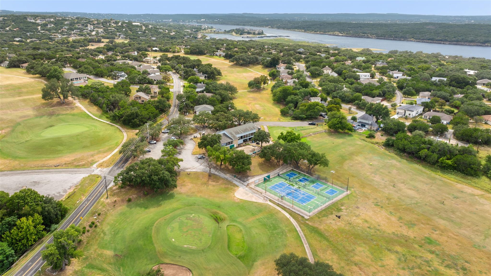 3006 Point Cv, Lago Vista, TX 78645