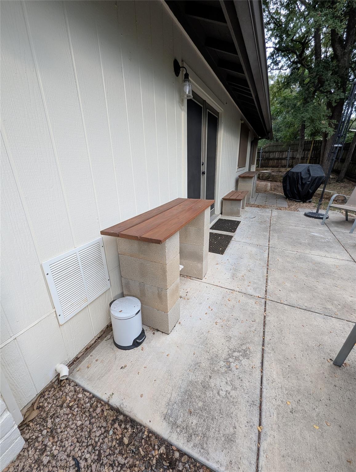 2203 Western Trails Blvd NE # B, Austin, TX 78745