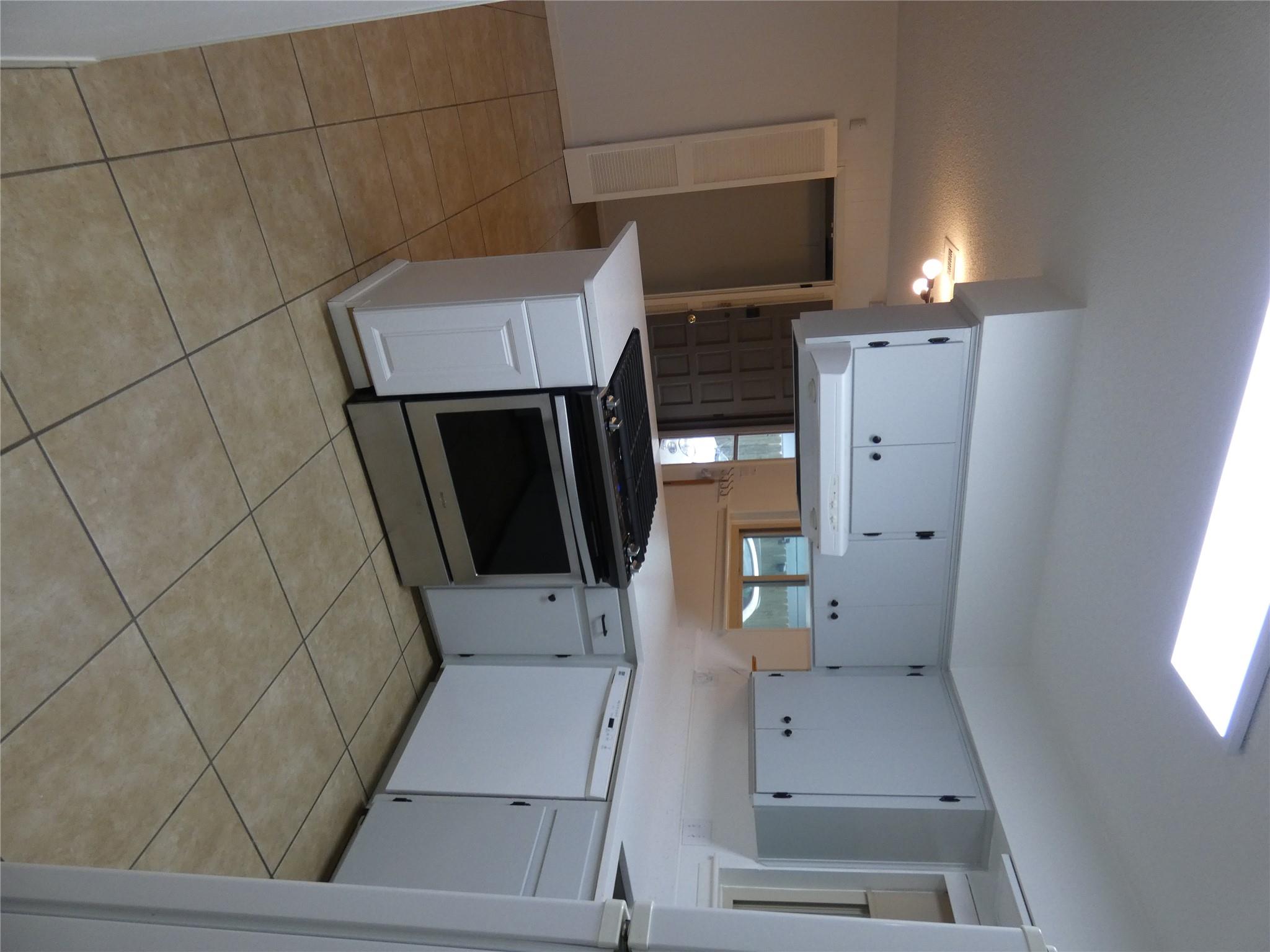 2203 Western Trails Blvd NE # B, Austin, TX 78745