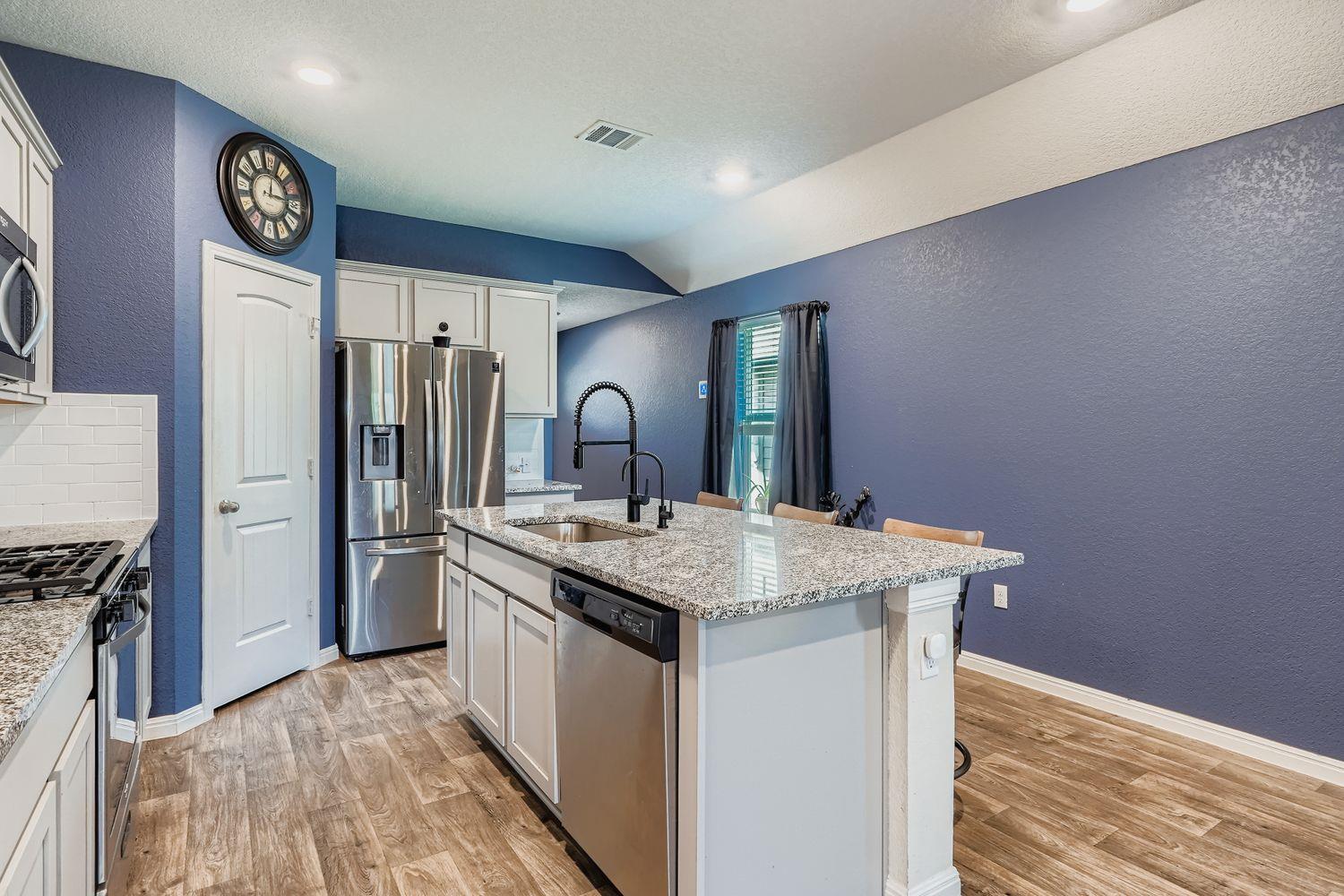 217 Baron Creek Trl, Bastrop, TX 78602