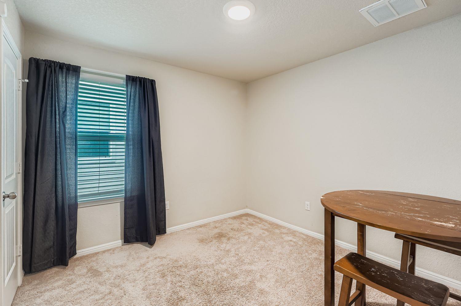 217 Baron Creek Trl, Bastrop, TX 78602