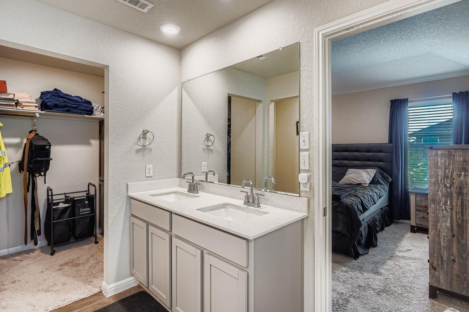 217 Baron Creek Trl, Bastrop, TX 78602