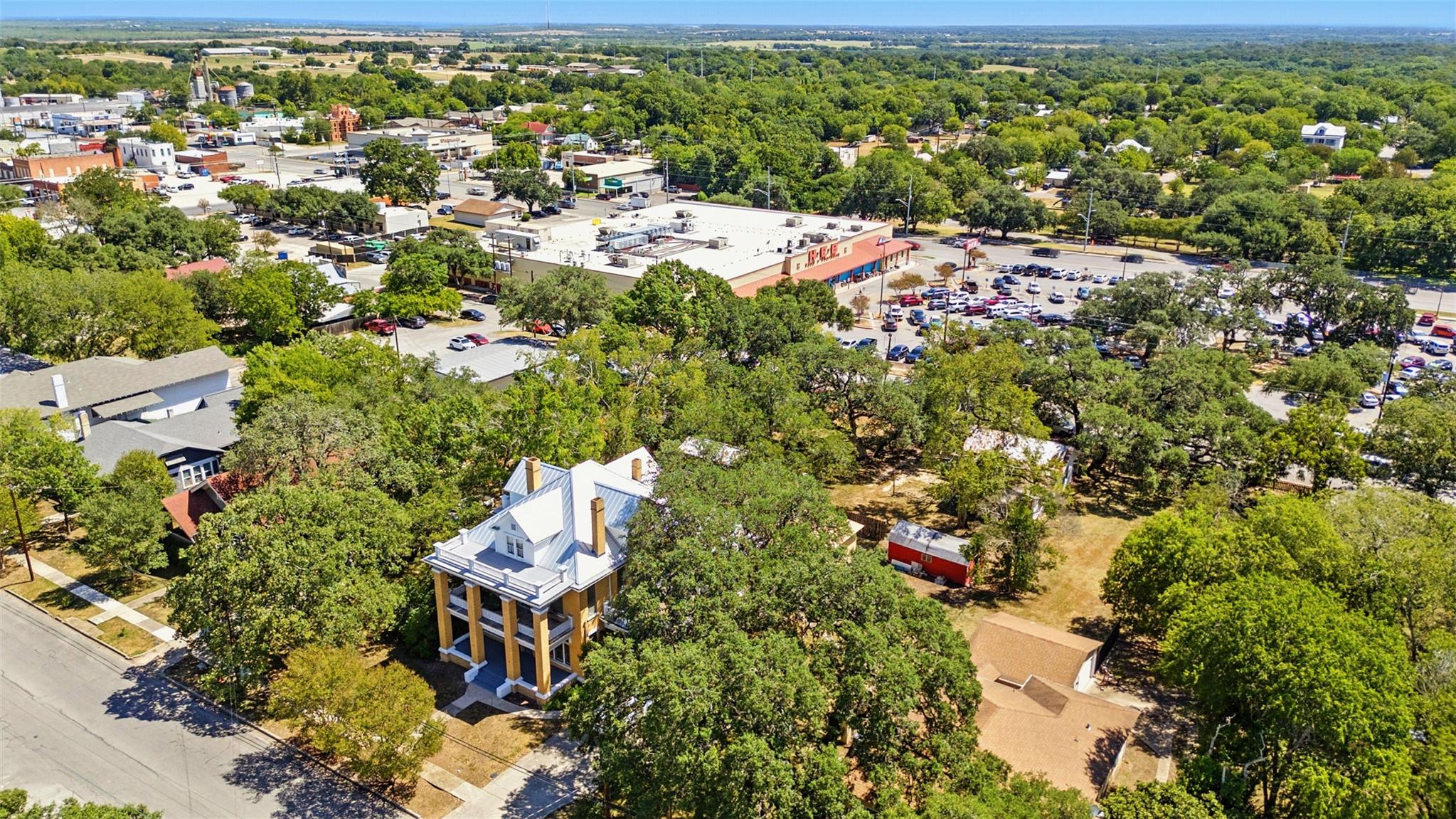 0 S Commerce St, Lockhart, TX 78644