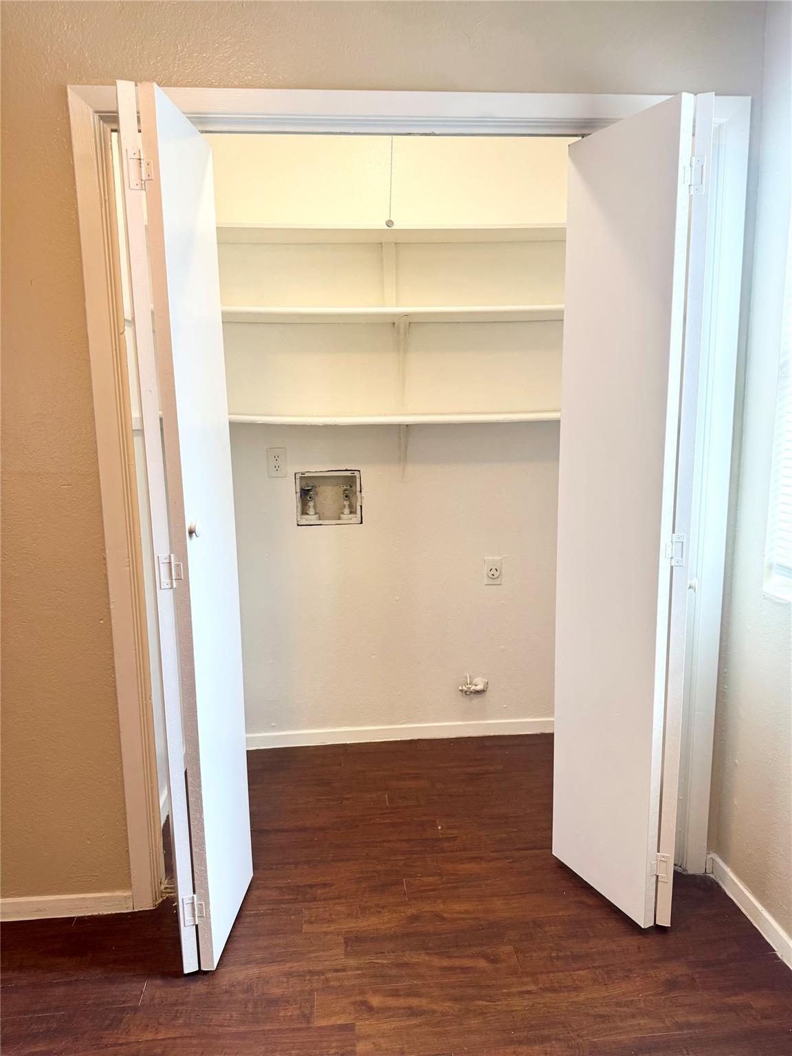 2201 Leah Cv # B, Austin, TX 78748