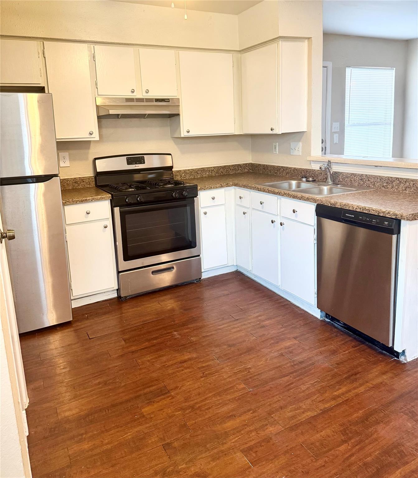 2201 Leah Cv # B, Austin, TX 78748