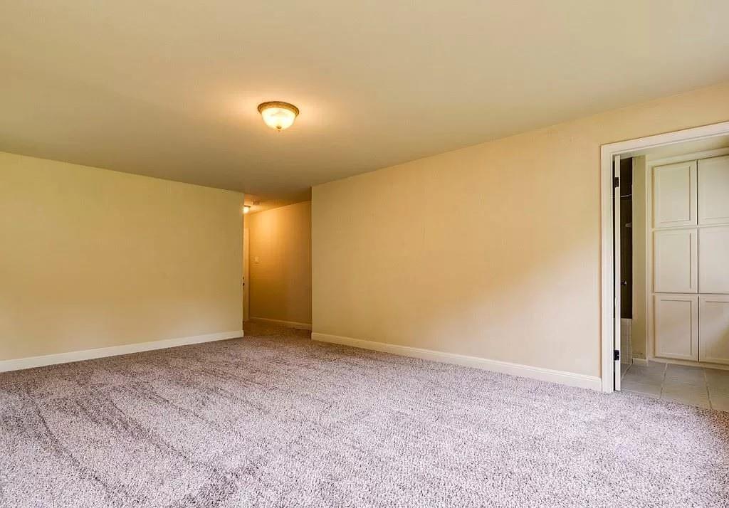 4902 Valley Oak Dr, Austin, TX 78731