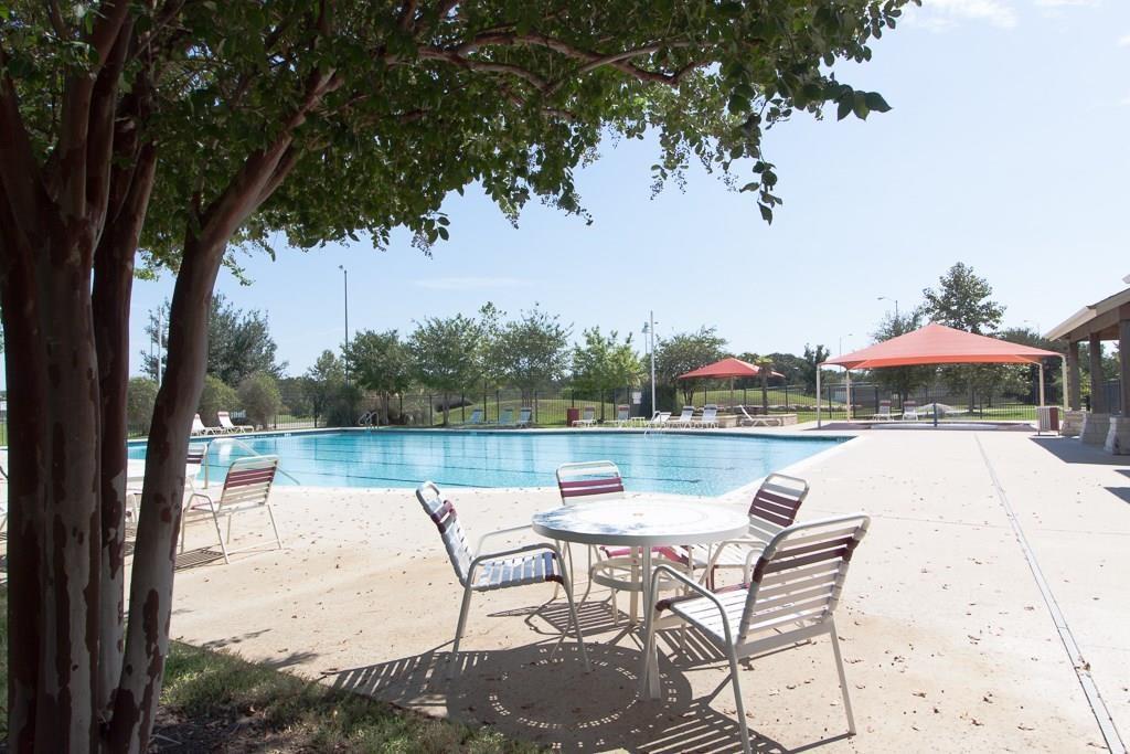 636 Lookout Tree Ln, Round Rock, TX 78664