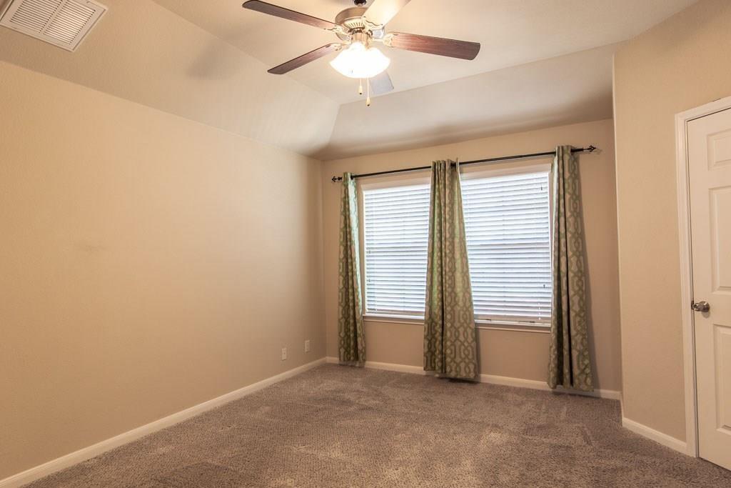 636 Lookout Tree Ln, Round Rock, TX 78664