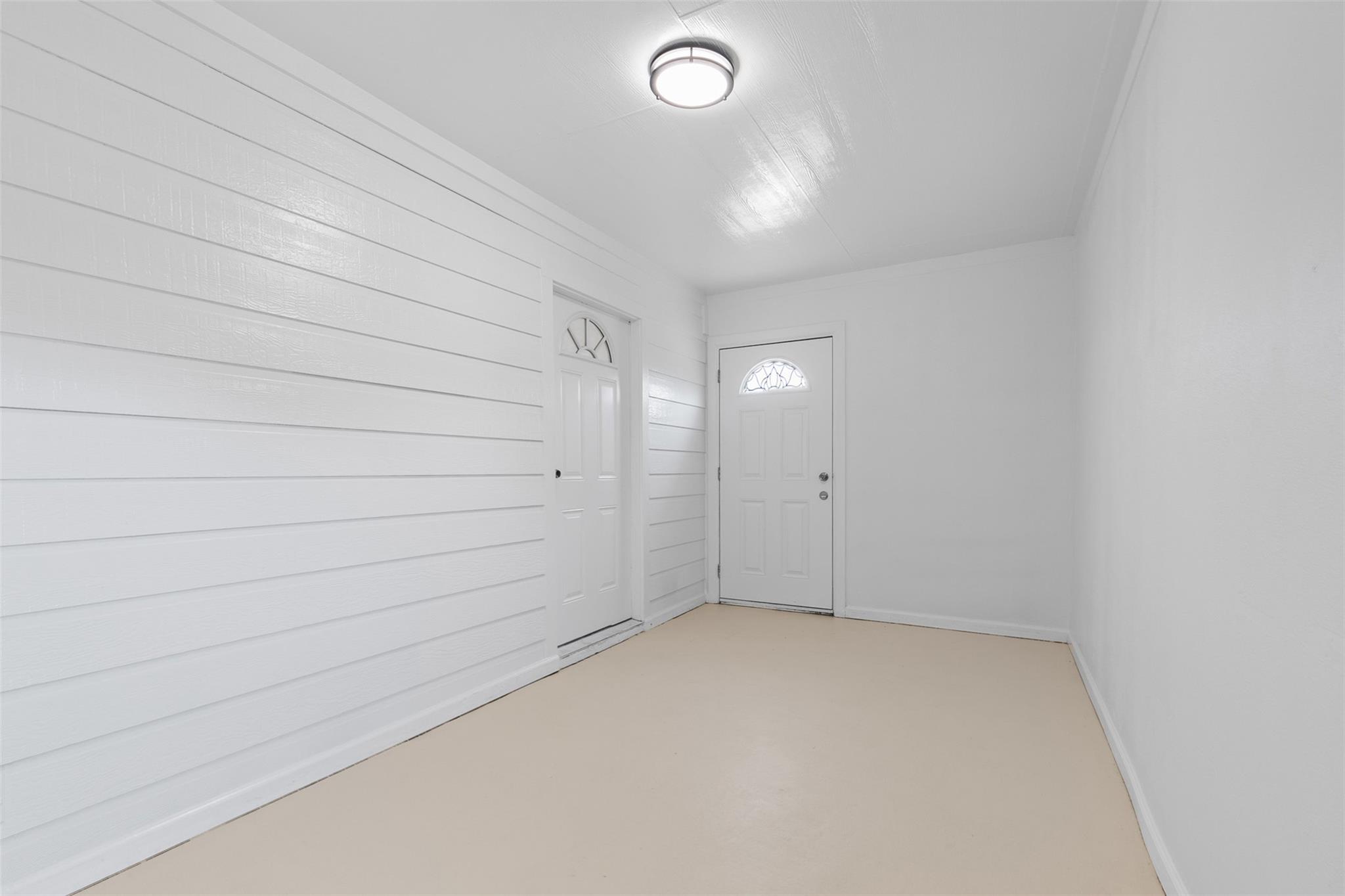 135 Acuna Ct, Del Valle, TX 78617