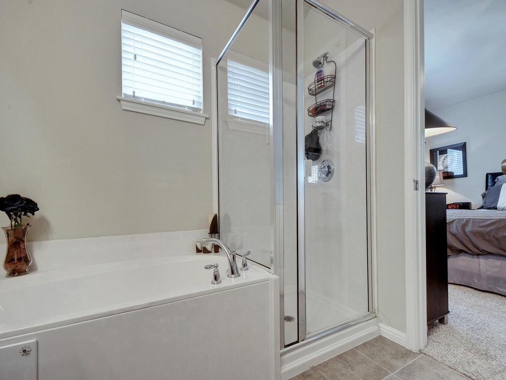 1310 W Parmer Ln # 18B, Austin, TX 78727