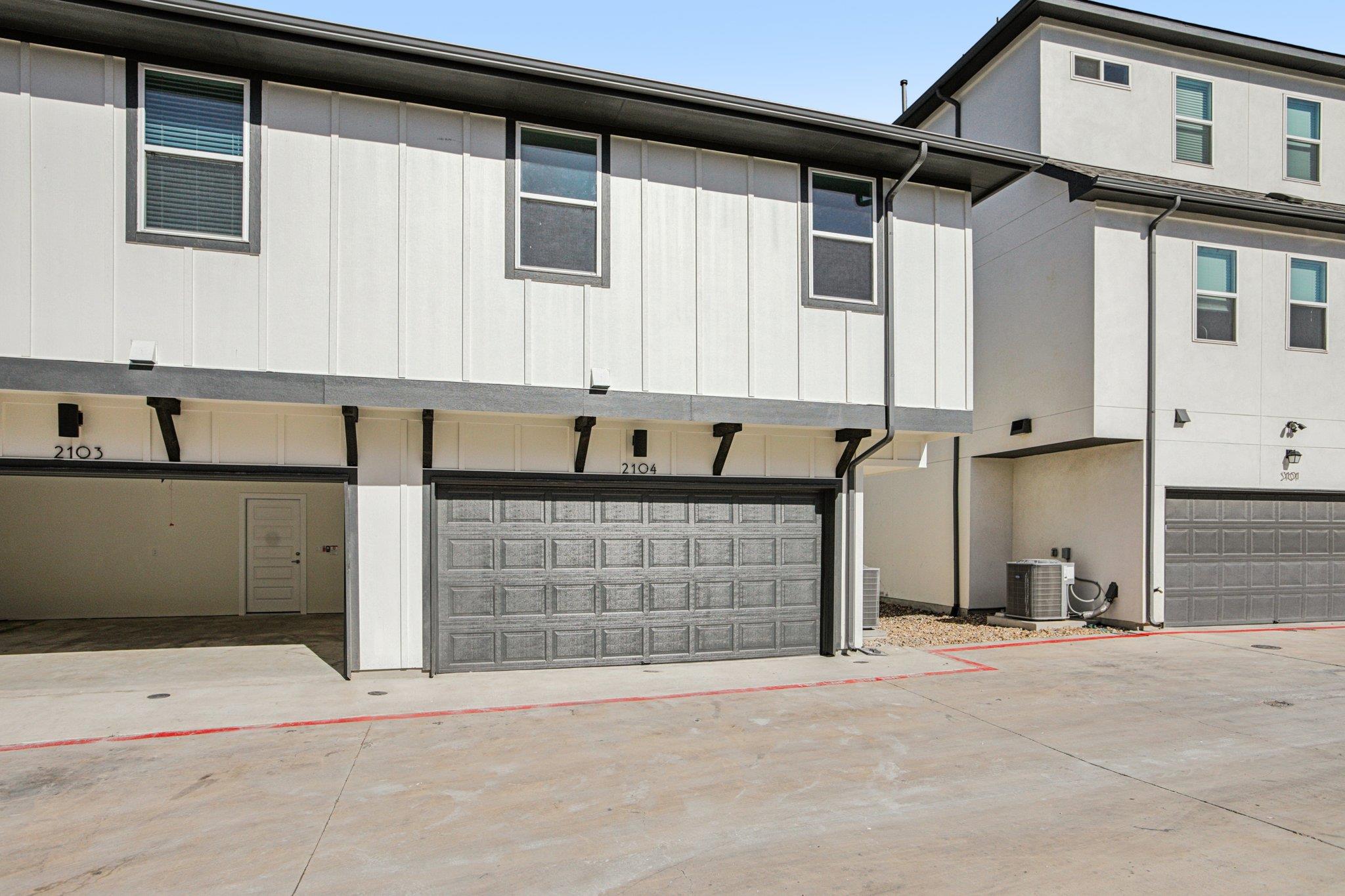 200 W 56th St # 2104, Austin, TX 78751