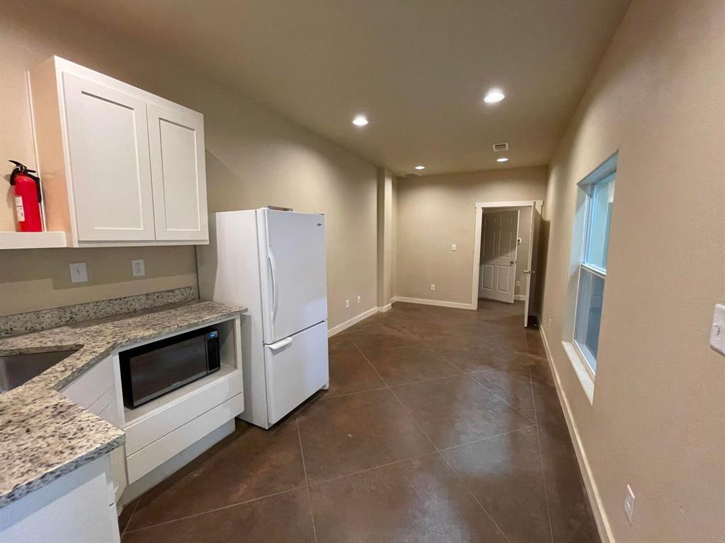 10107 Signal Hill Rd, Austin, TX 78737