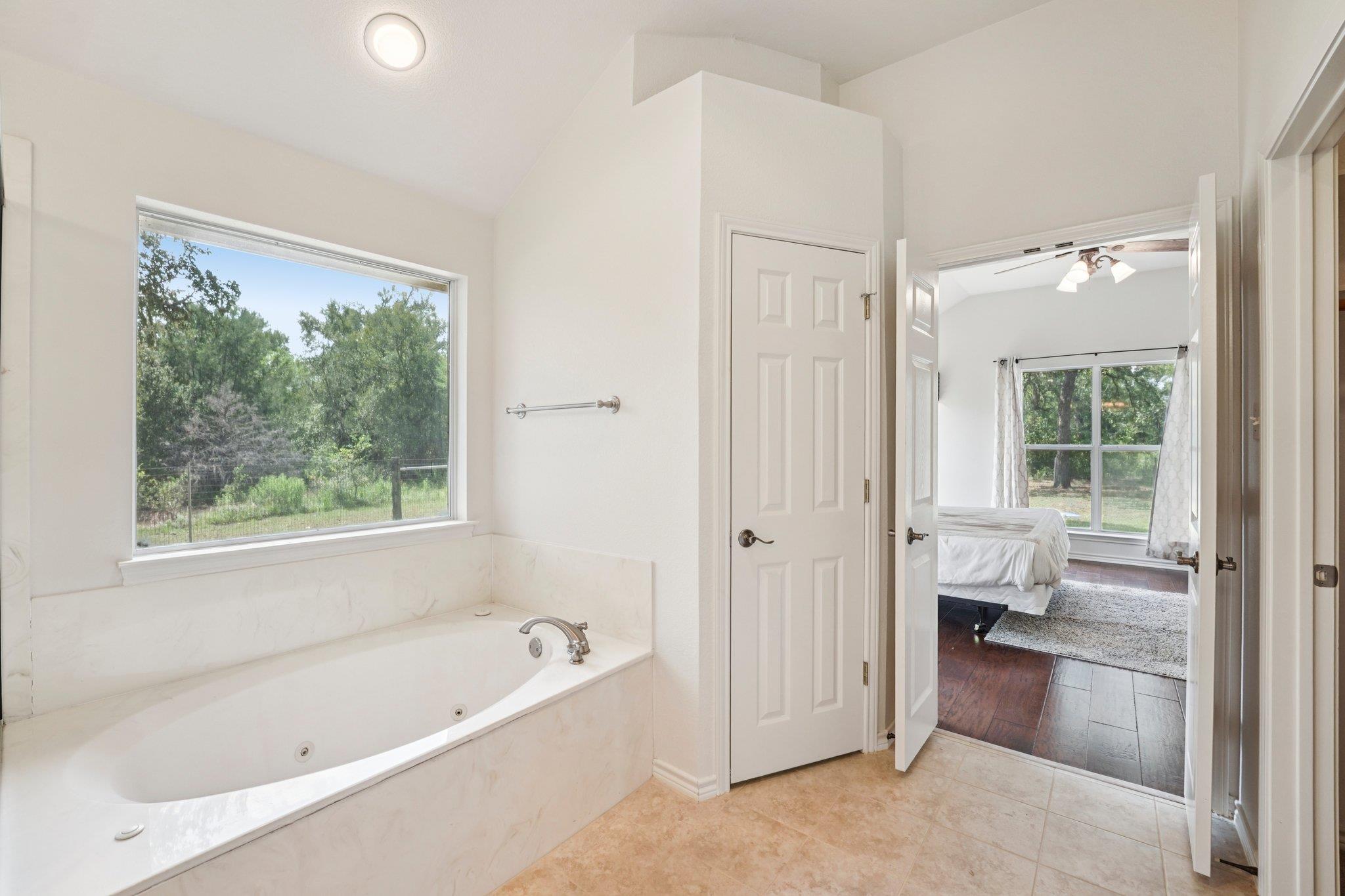 20721 Ed Acklin Rd, Manor, TX 78653