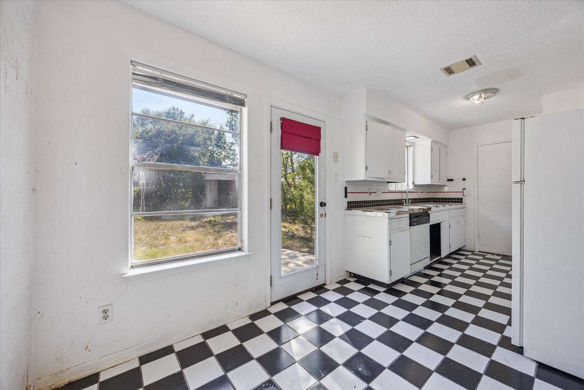 3401 Thomas Kincheon St, Austin, TX 78745