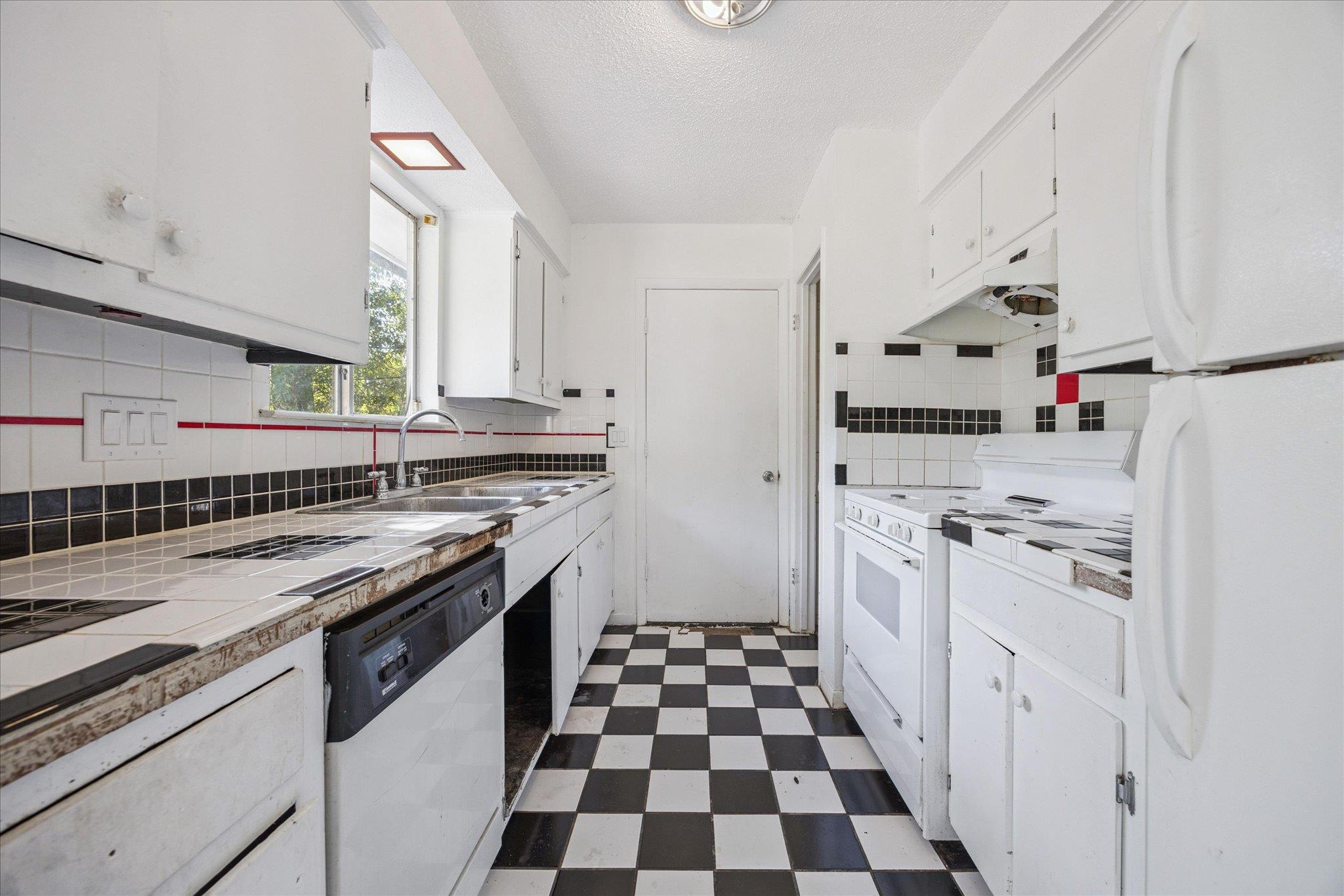 3401 Thomas Kincheon St, Austin, TX 78745