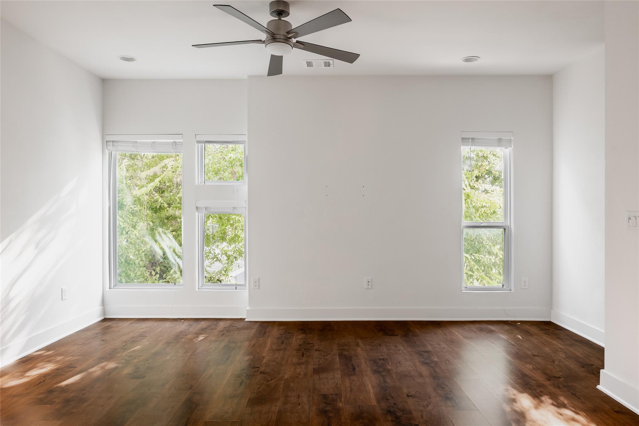 3007 E 12th St # 4, Austin, TX 78702