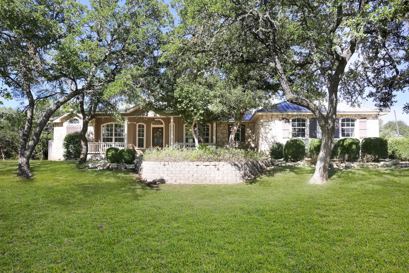 161 N N Stallion Estates Dr Dr, Spring Branch, TX 78070
