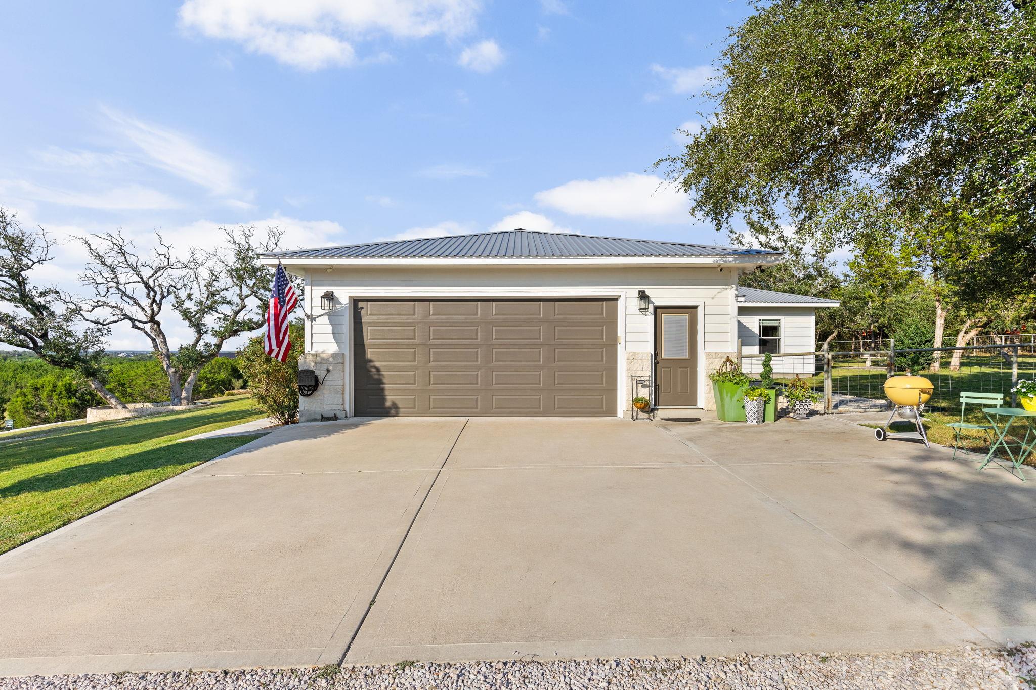 1953 County Road 250, Burnet, TX 78611