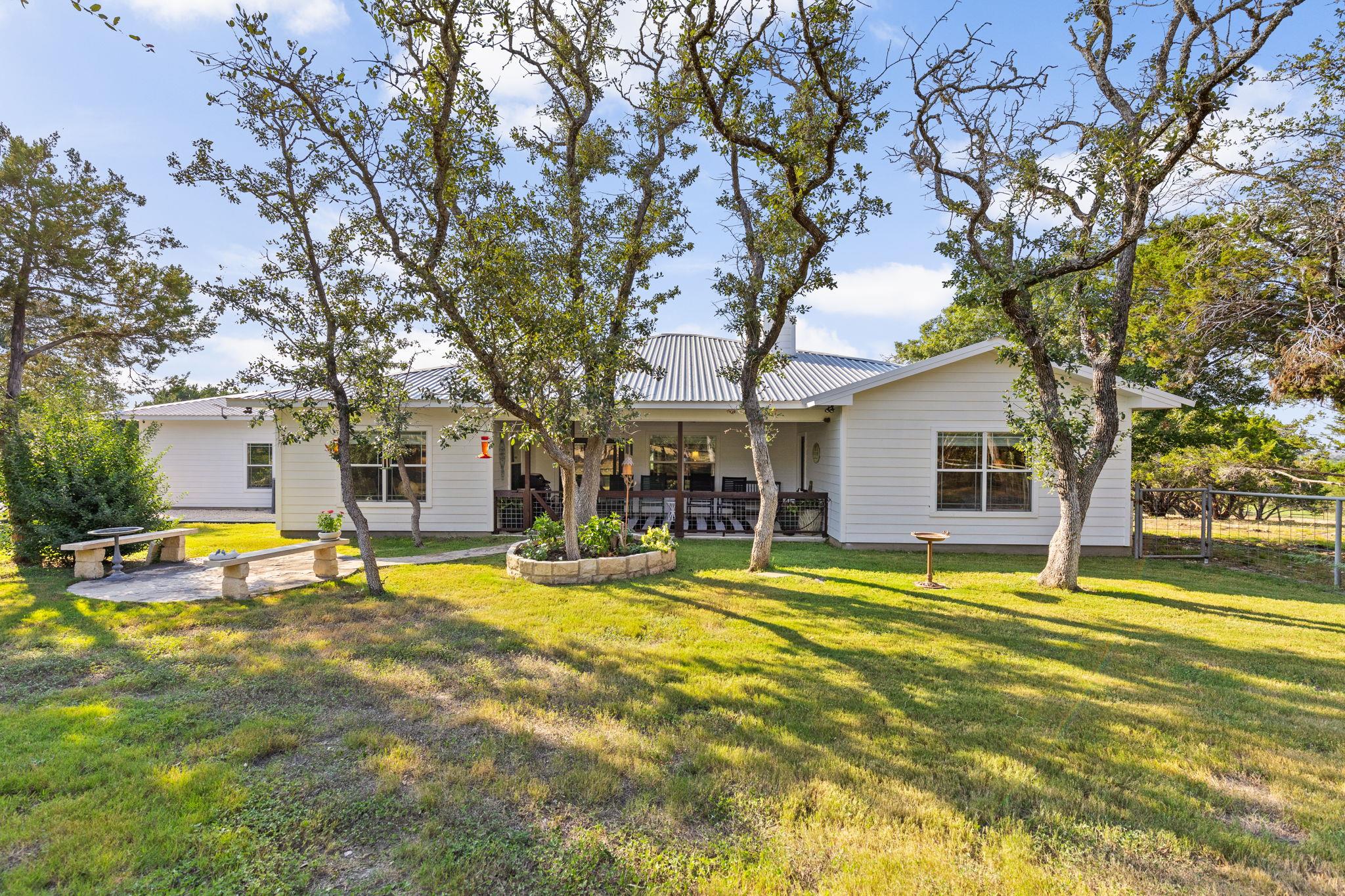 1953 County Road 250, Burnet, TX 78611