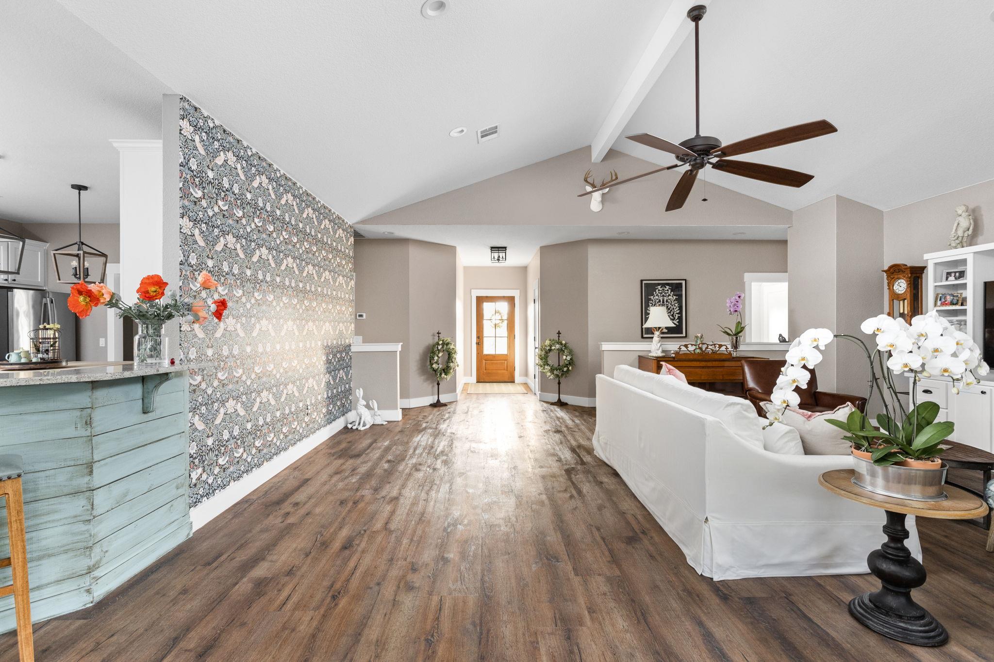 1953 County Road 250, Burnet, TX 78611