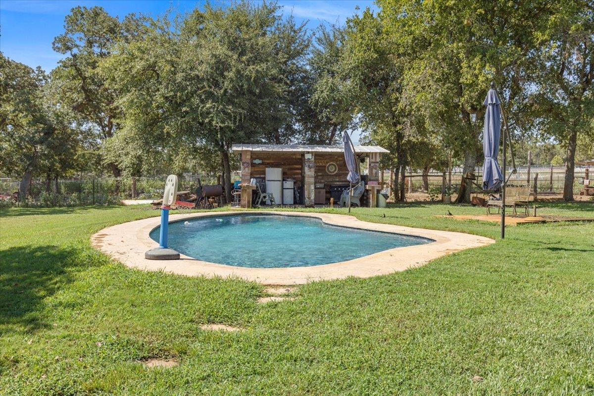 186 FM 969, Bastrop, TX 78602