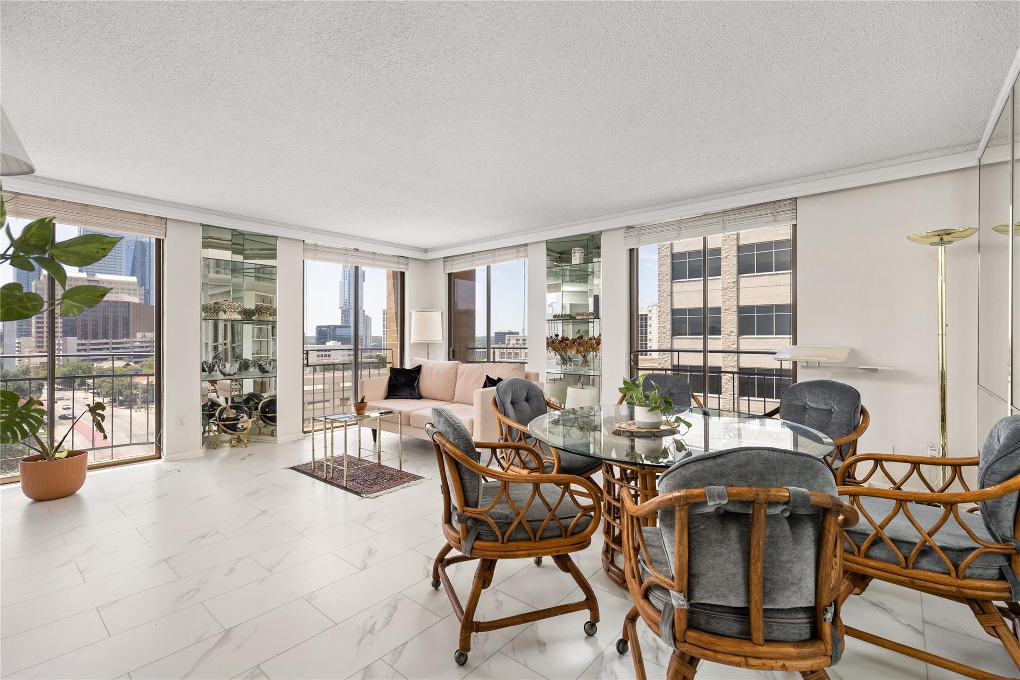 1122 Colorado St # 1108, Austin, TX 78701