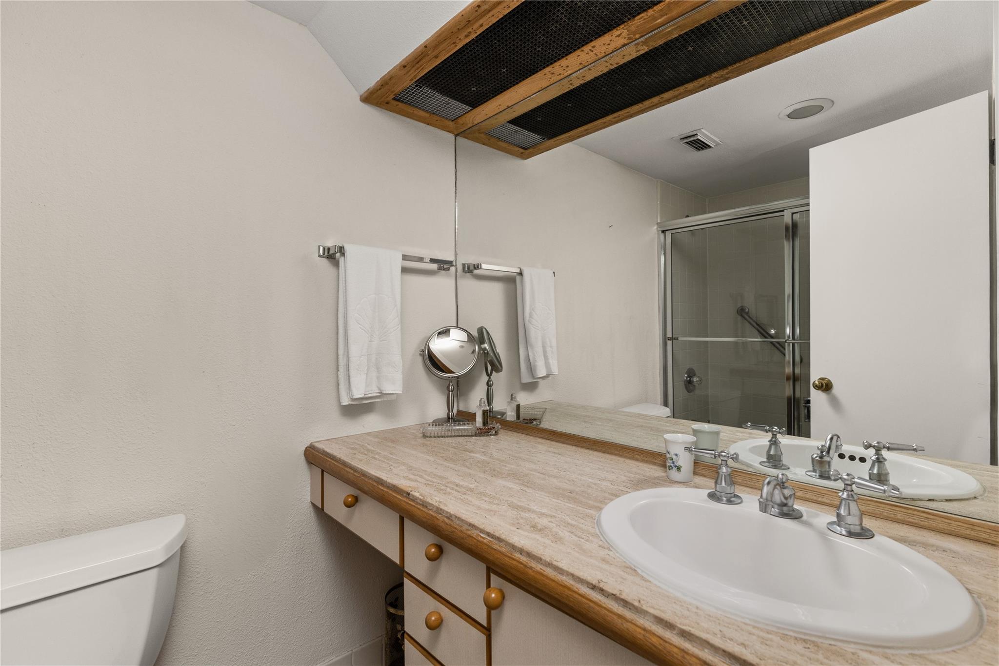 1122 Colorado St # 1108, Austin, TX 78701