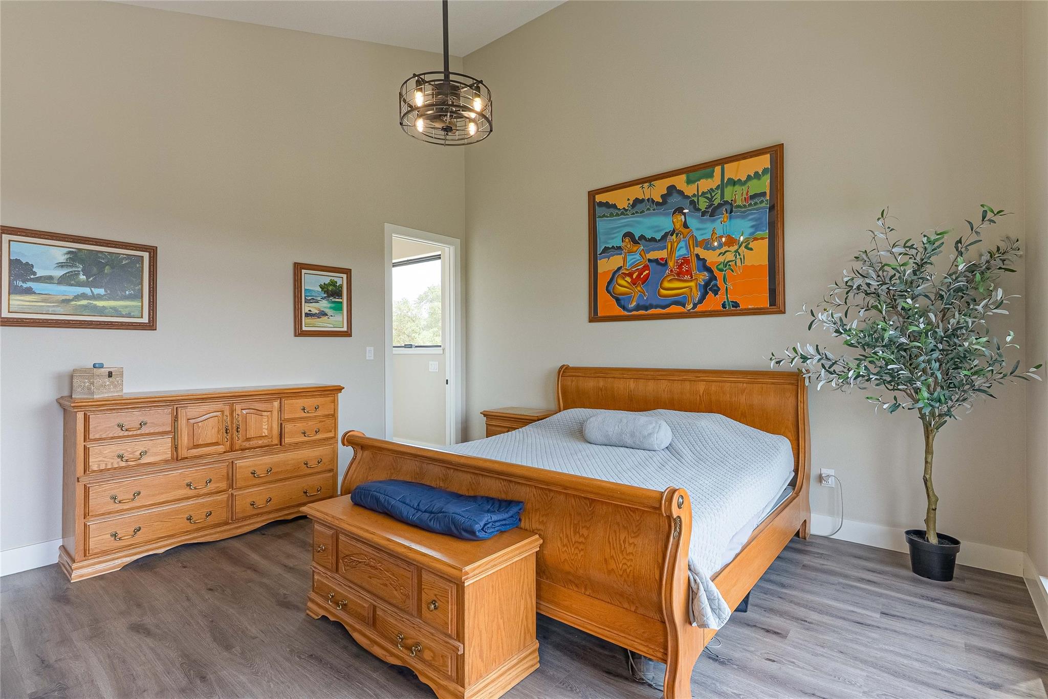 23633 Lakeside Dr, Marble Falls, TX 78654